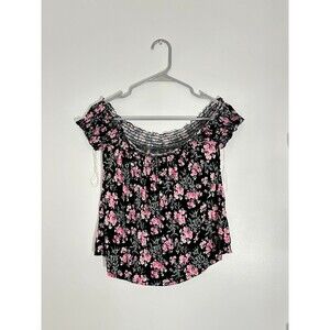 American Eagle Off the shoulder top